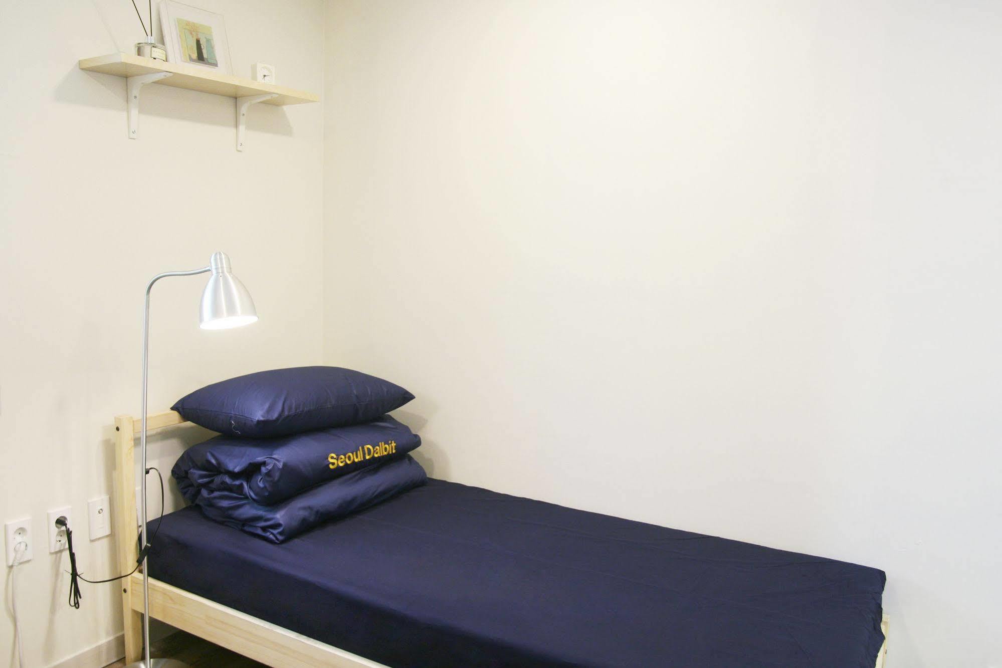 Seoul Dalbit Dongdaemun Guesthouse Luaran gambar