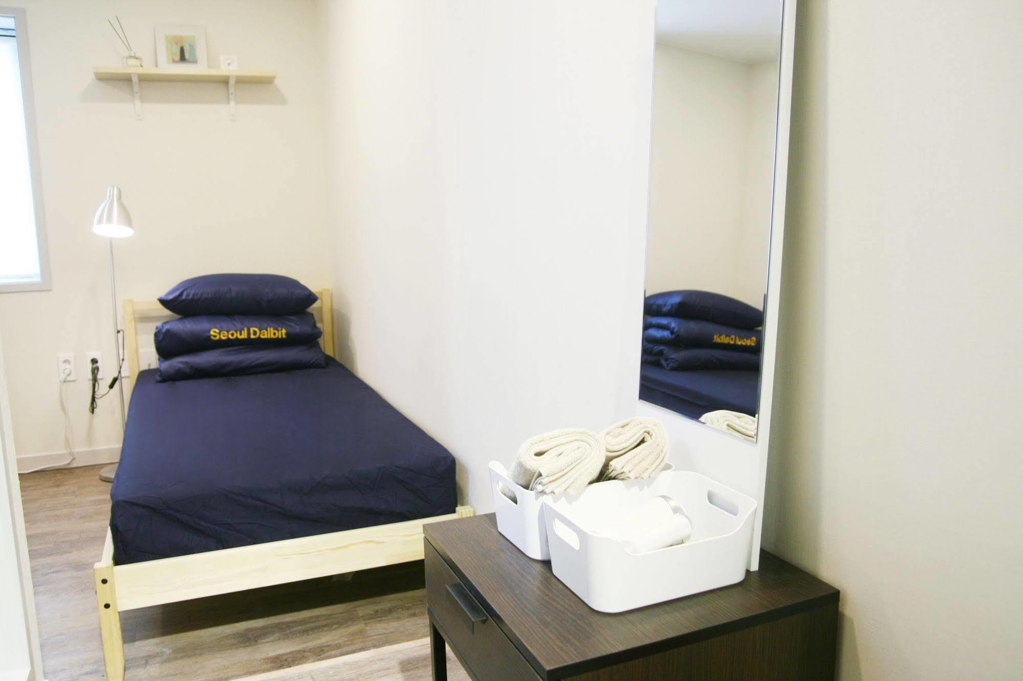 Seoul Dalbit Dongdaemun Guesthouse Luaran gambar